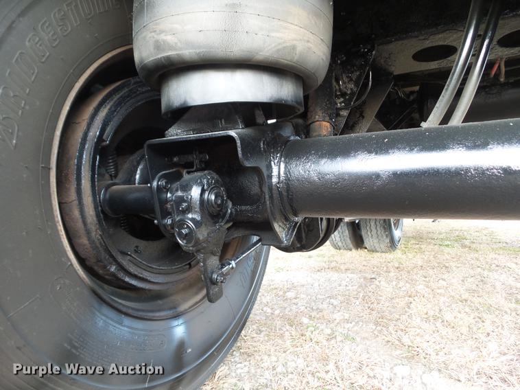 image for item DZ9129 2006 Great Dane flatbed trailer