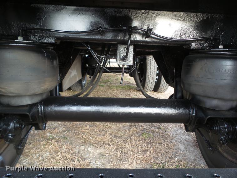 image for item DZ9129 2006 Great Dane flatbed trailer