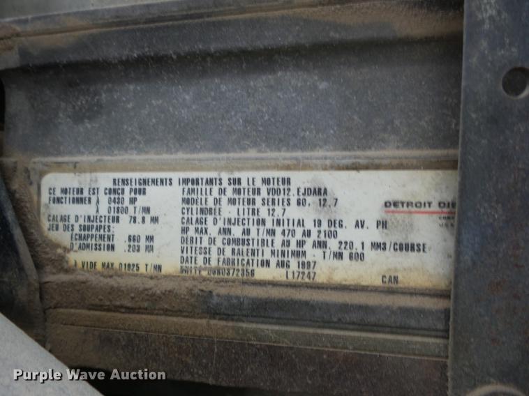 image for item K6292 1998 Peterbilt 377 cab and chassis