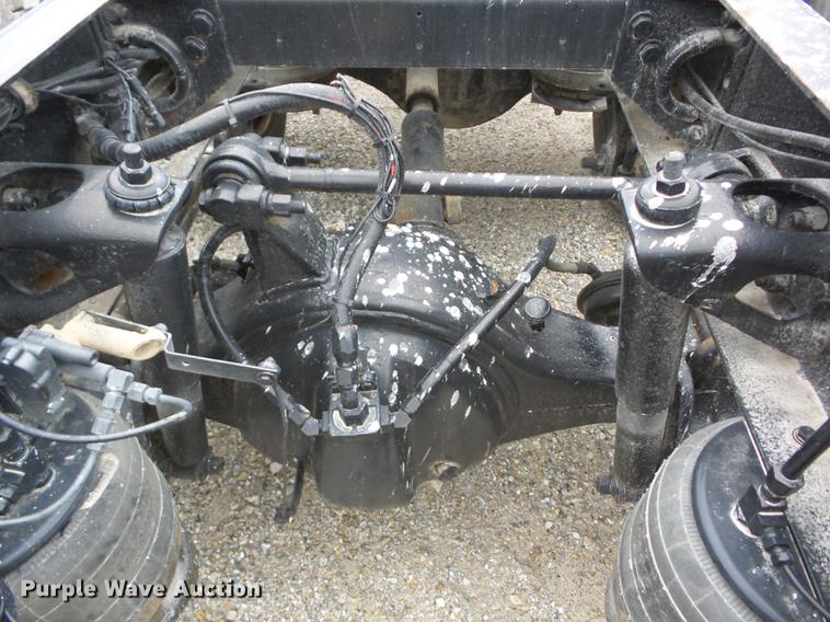 image for item K6293 1989 Peterbilt 377 semi truck