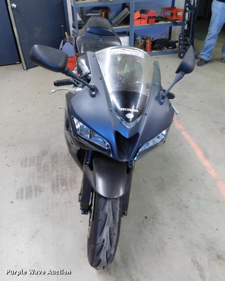 image for item BU9608 2009 Honda CBR600RR motorcycle