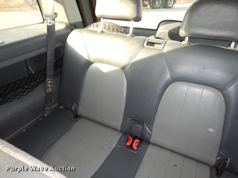 image for item DB8494 2002 Mercury Mountaineer SUV