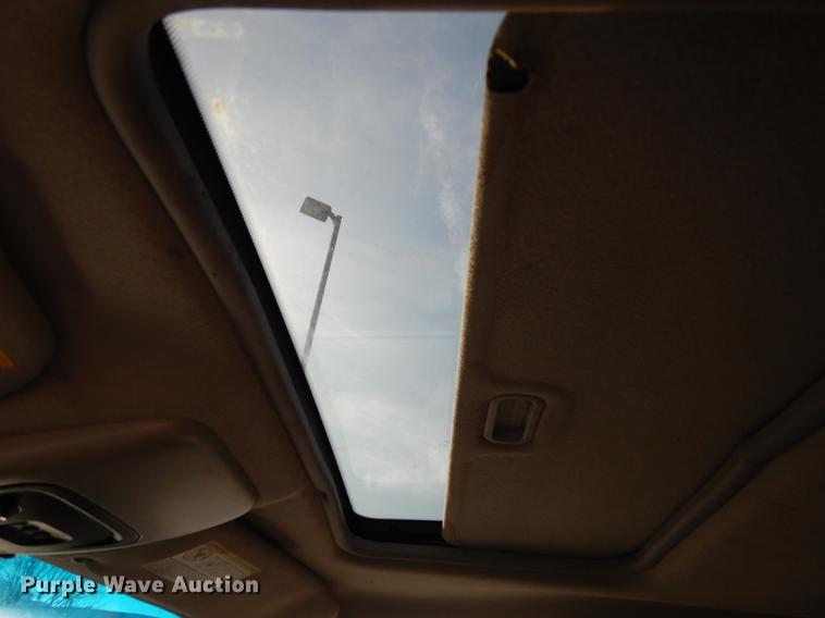 image for item DB8494 2002 Mercury Mountaineer SUV