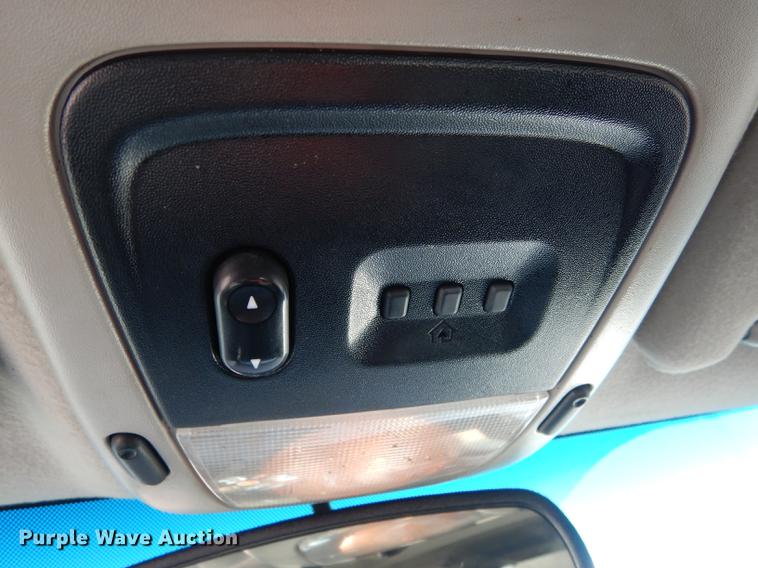 image for item DB8494 2002 Mercury Mountaineer SUV