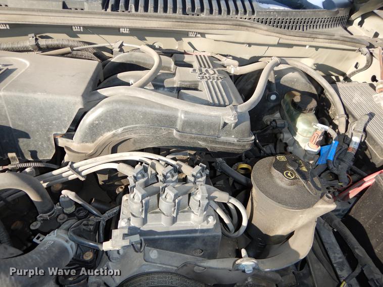 image for item DB8494 2002 Mercury Mountaineer SUV