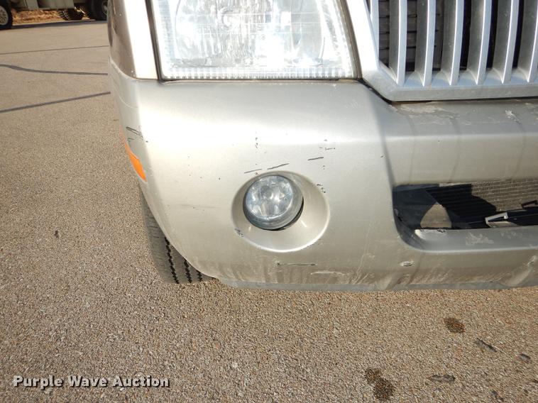 image for item DB8494 2002 Mercury Mountaineer SUV