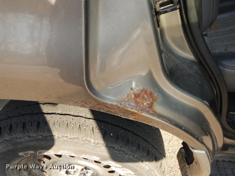 image for item DB8494 2002 Mercury Mountaineer SUV