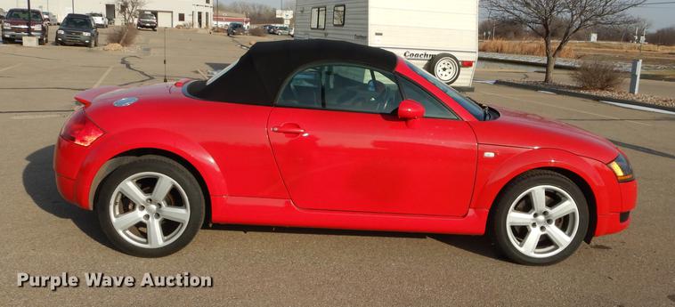 image for item DB8495 2001 Audi TT Quattro convertible