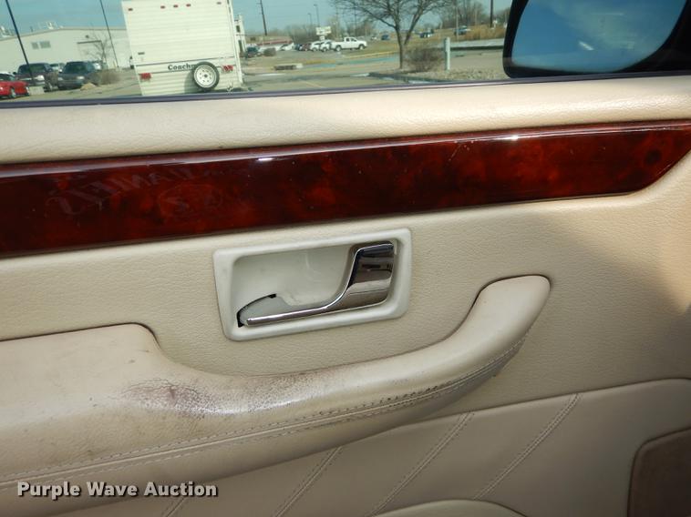 image for item DB8498 1999 Land Rover Range Rover HSE SUV