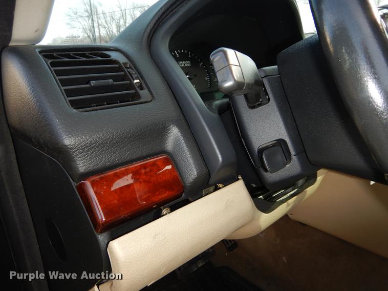 image for item DB8498 1999 Land Rover Range Rover HSE SUV