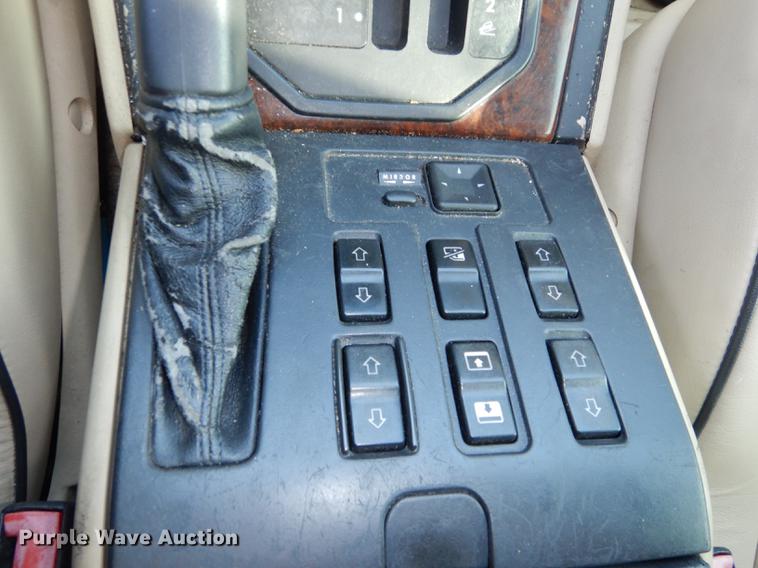 image for item DB8498 1999 Land Rover Range Rover HSE SUV