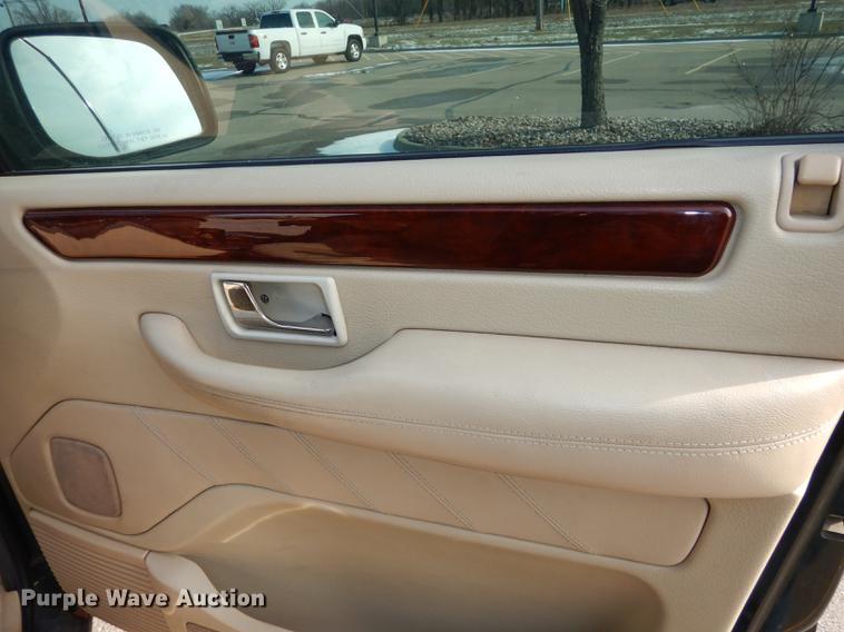 image for item DB8498 1999 Land Rover Range Rover HSE SUV