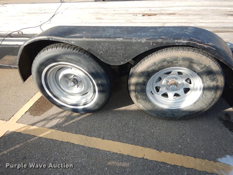 image for item DB8499 2004 West Texas Dollies flatbed trailer