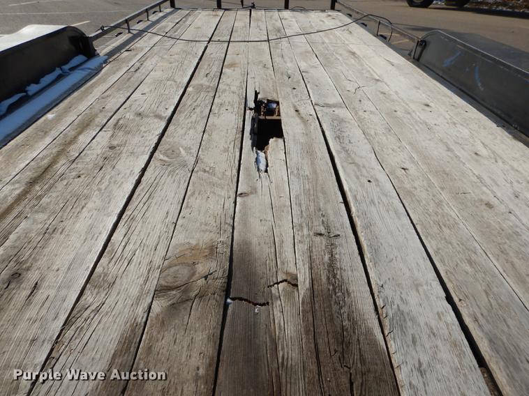 image for item DB8499 2004 West Texas Dollies flatbed trailer