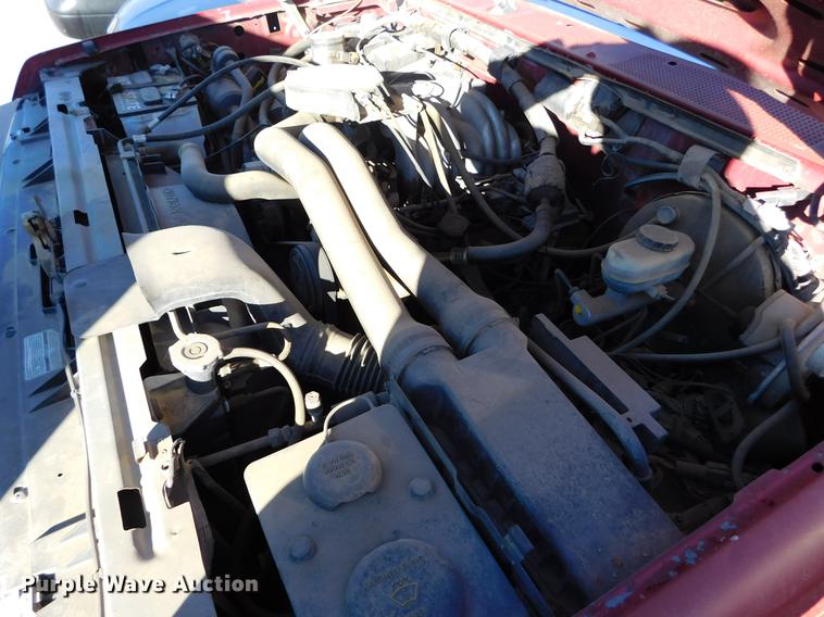 image for item DC8419 1991 Ford Bronco SUV