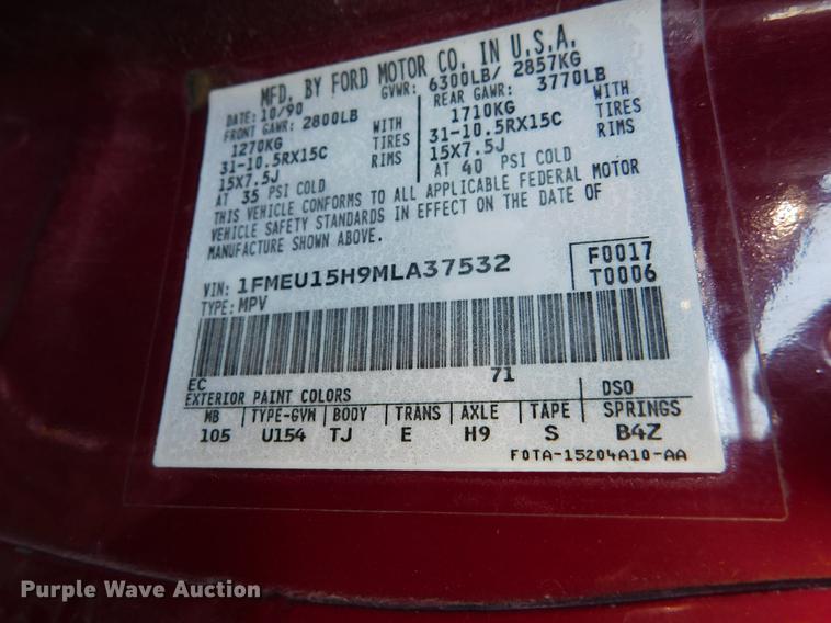 image for item DC8419 1991 Ford Bronco SUV