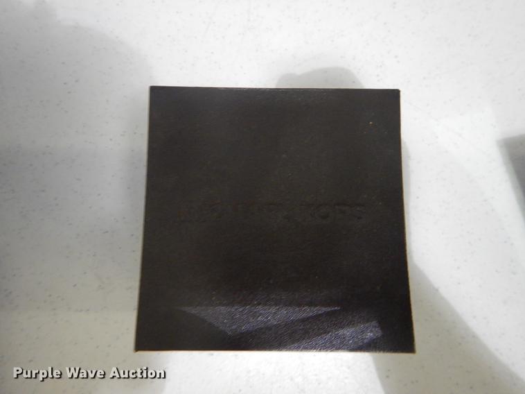 image for item EC9916 (3) mens watches