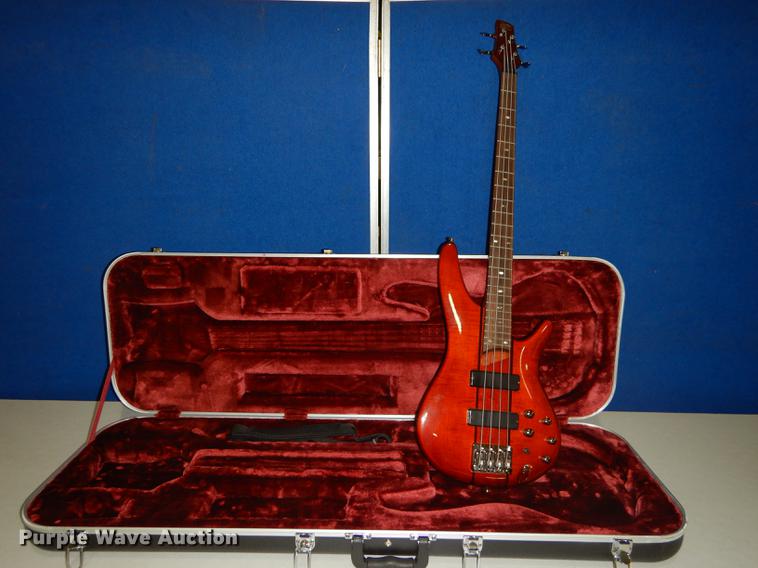 image for item EC9919 Sound gear by Ibanez electric bass