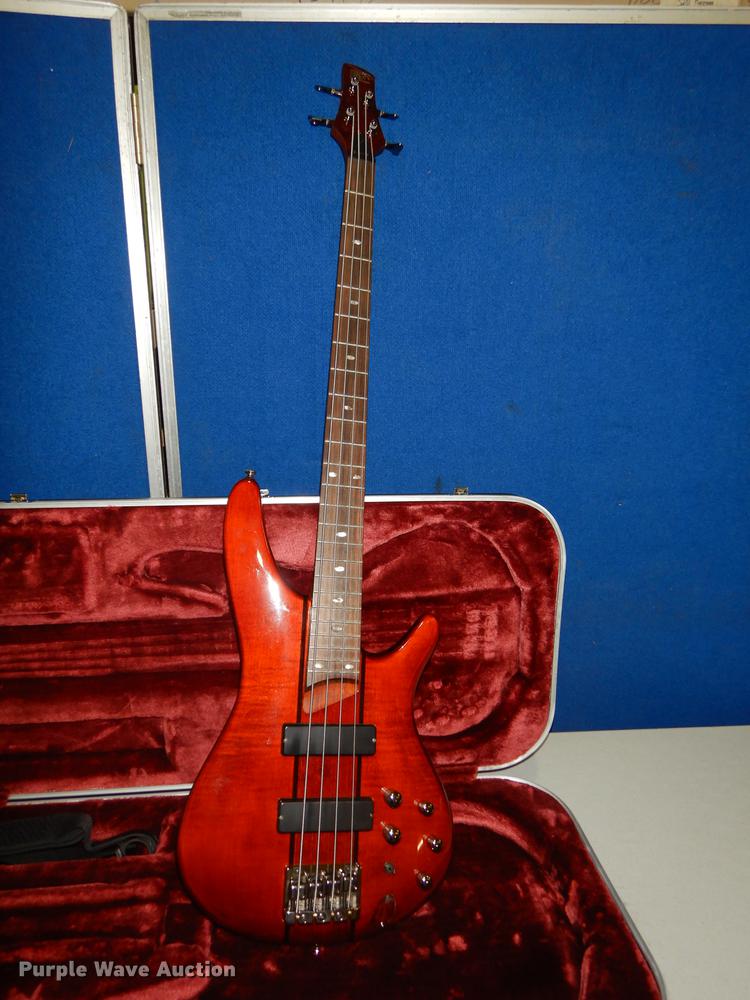 image for item EC9919 Sound gear by Ibanez electric bass