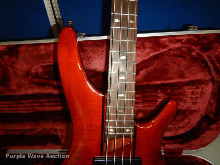 image for item EC9919 Sound gear by Ibanez electric bass