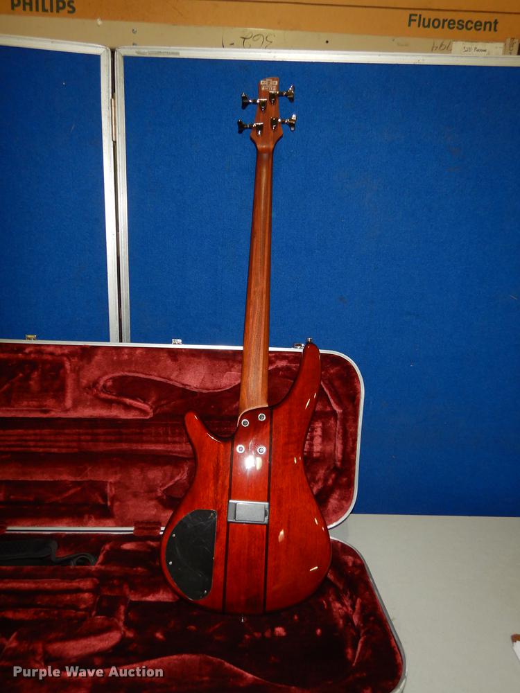 image for item EC9919 Sound gear by Ibanez electric bass