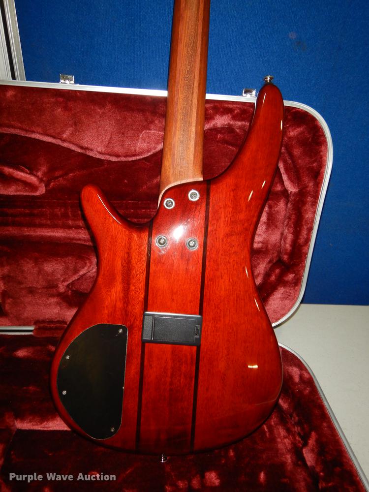 image for item EC9919 Sound gear by Ibanez electric bass