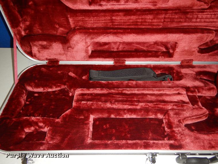 image for item EC9919 Sound gear by Ibanez electric bass