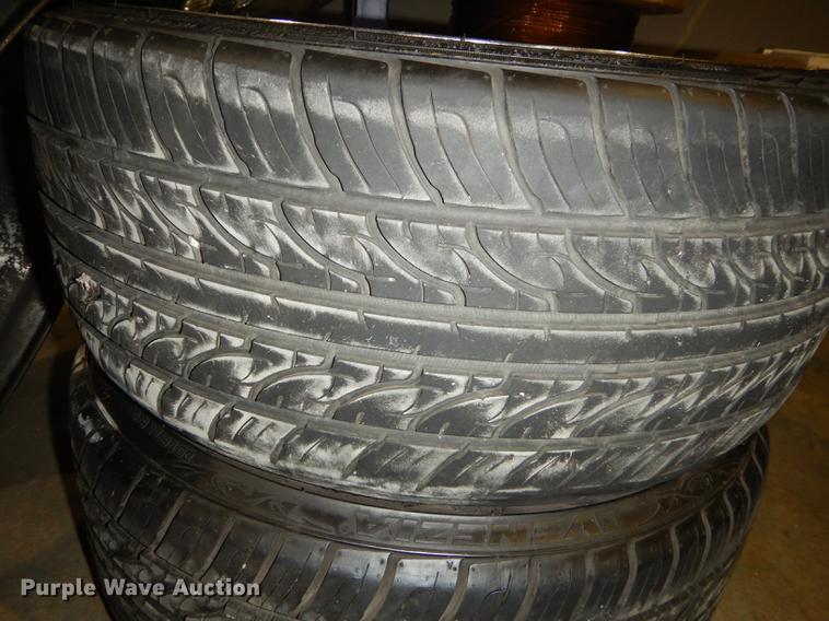 image for item EC9923 (3) Nexen N3000 245/30ZR22 tires