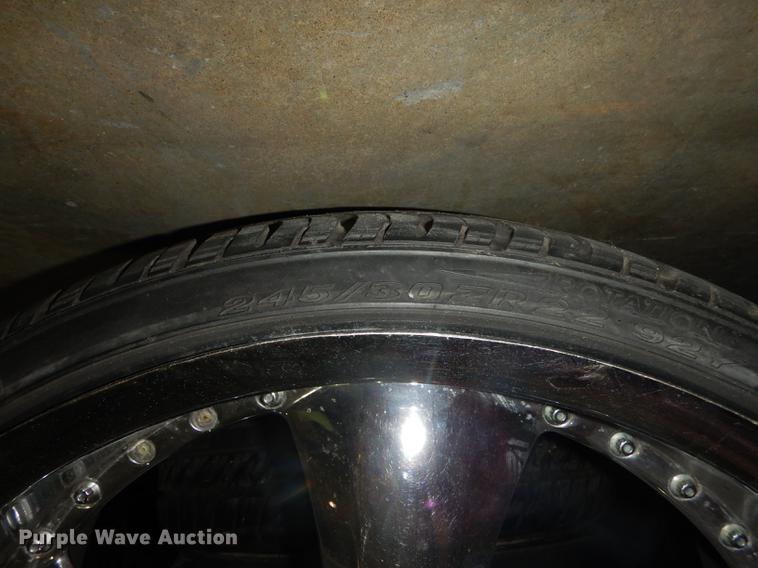 image for item EC9923 (3) Nexen N3000 245/30ZR22 tires