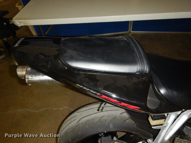 image for item EC9927 2005 Honda CBR1000RR motorcycle