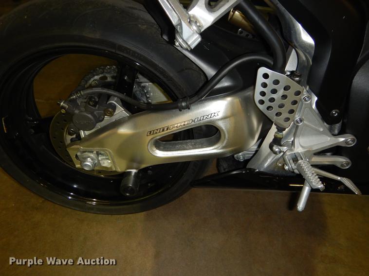 image for item EC9927 2005 Honda CBR1000RR motorcycle