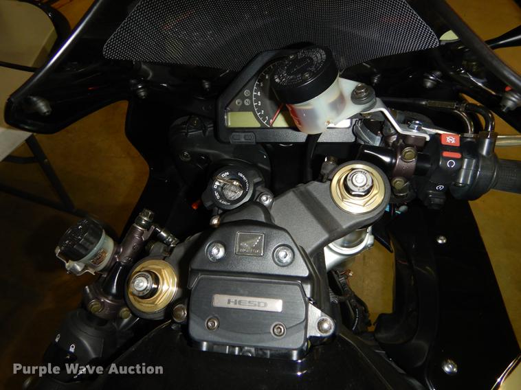 image for item EC9927 2005 Honda CBR1000RR motorcycle