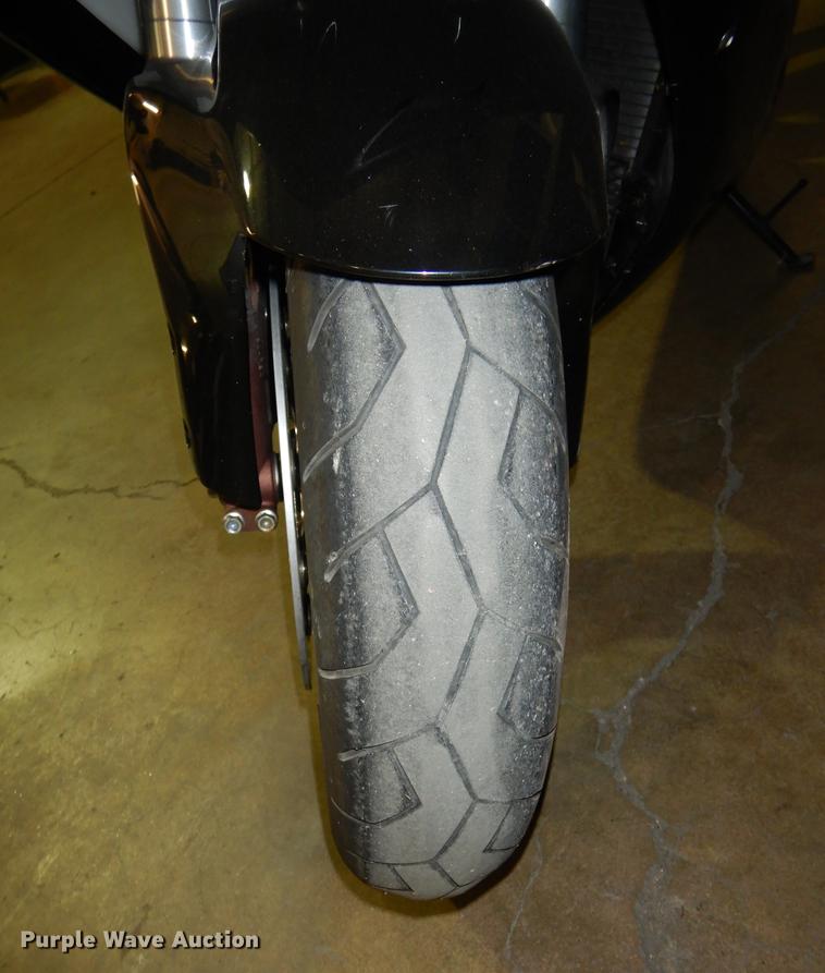 image for item EC9927 2005 Honda CBR1000RR motorcycle