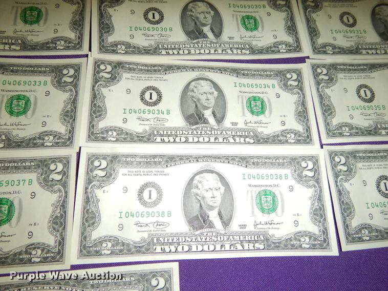 image for item EC9933 (25) two dollar bills