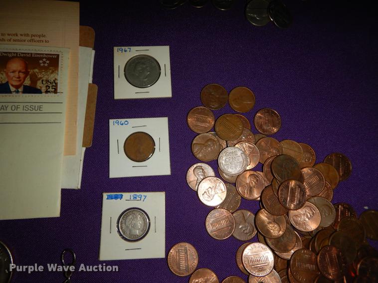 image for item EC9938 Assorted coins