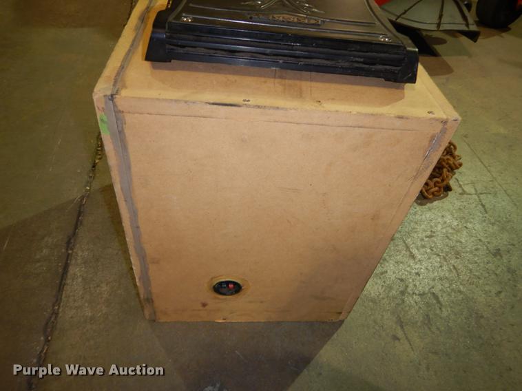 image for item EC9974 Audio equipment