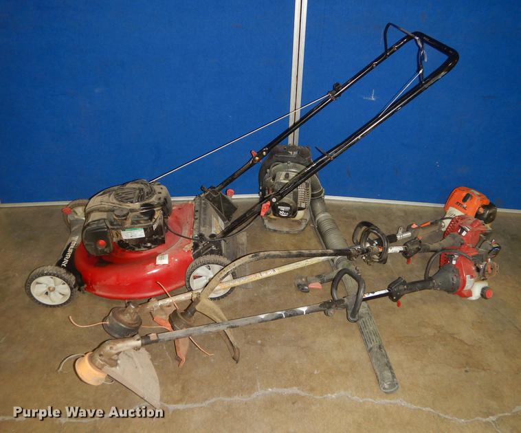 image for item EC9979 Lawn equipment