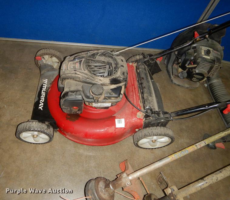 image for item EC9979 Lawn equipment