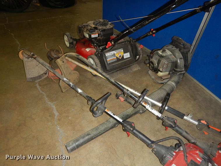 image for item EC9979 Lawn equipment