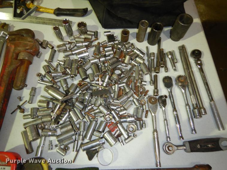 image for item EC9982 Tools