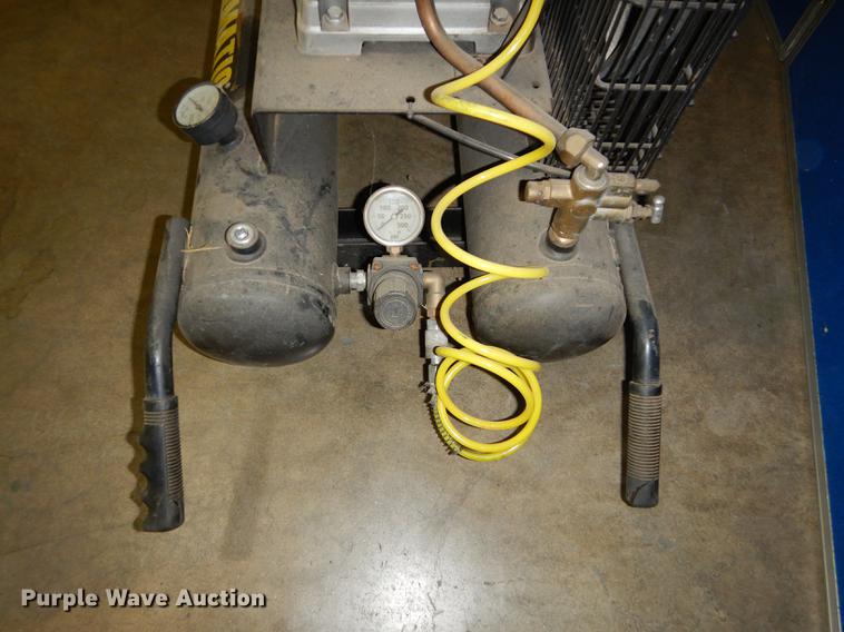 image for item EC9990 (2) air compressors