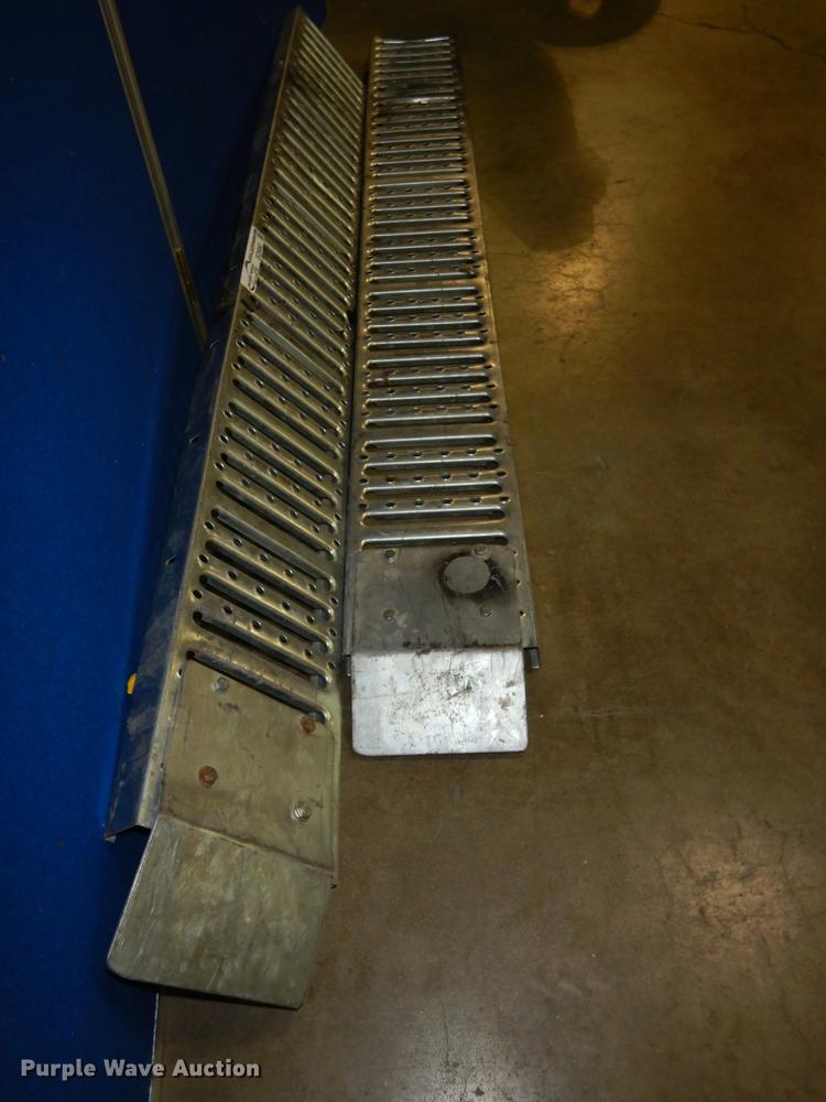 image for item EC9992 (2) aluminum ramps