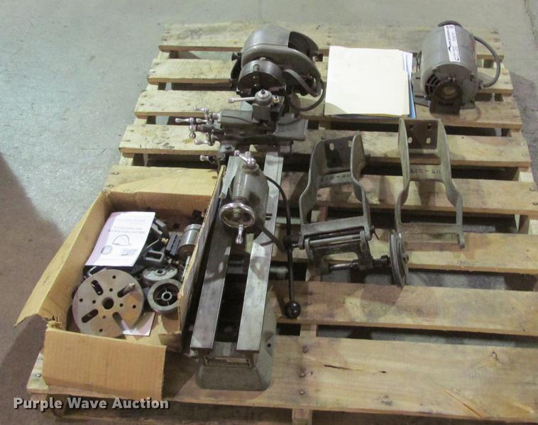 image for item EH9751 Craftsman 101.21400 metal lathe