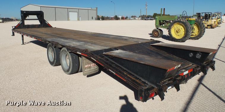 image for item BJ9860 2013 Maxey equipment trailer
