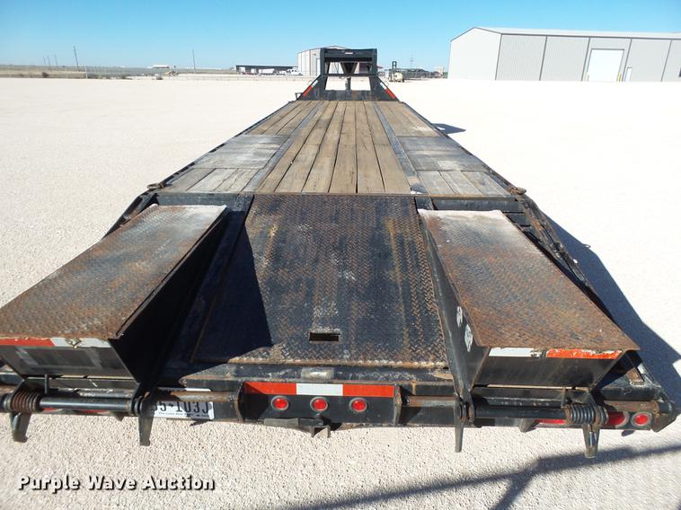 image for item BJ9860 2013 Maxey equipment trailer