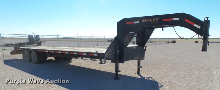 image for item BJ9860 2013 Maxey equipment trailer