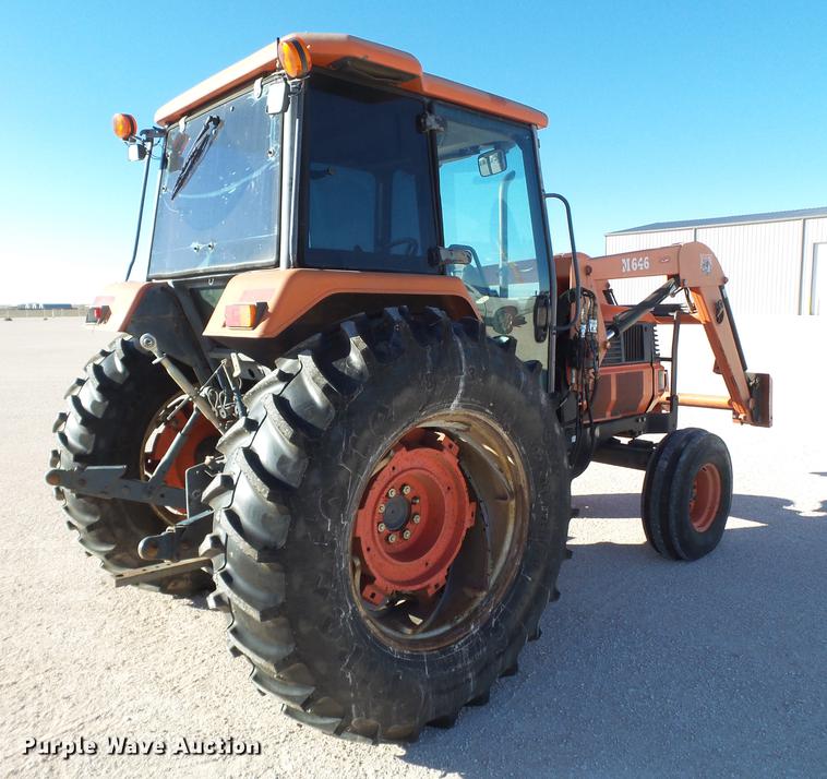image for item BJ9874 Kubota M110 tractor