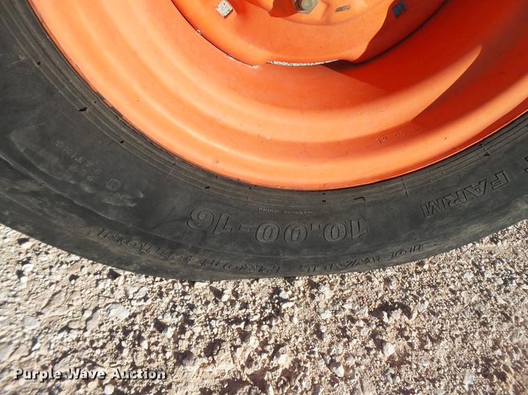 image for item BJ9874 Kubota M110 tractor