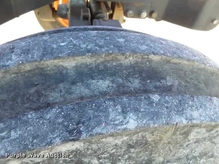 image for item BJ9874 Kubota M110 tractor