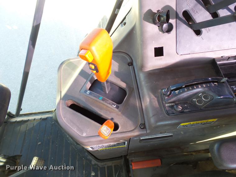 image for item BJ9874 Kubota M110 tractor